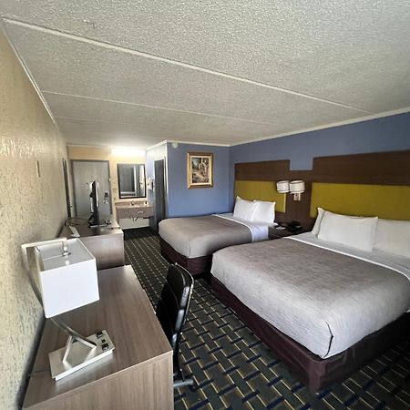 Quality Inn & Suites Near Six Flags East 애틀랜타 외부 사진